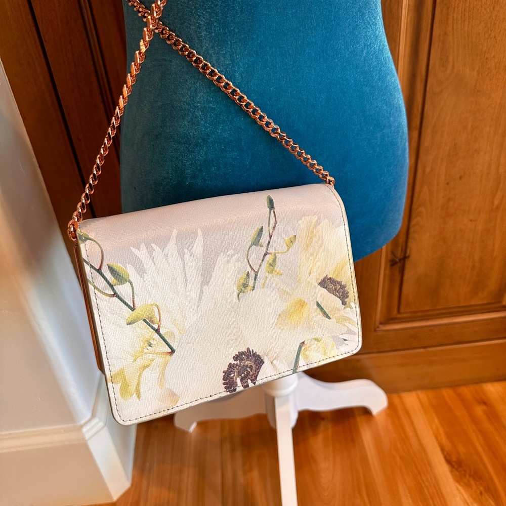 Ted Baker Spring Floral Handbag - Picture 5 of 7